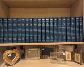 The Annals of America 1976, 20 Books