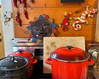 This is the funnest kitchen ever