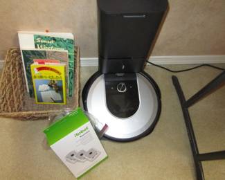 Robot looks new vacuum