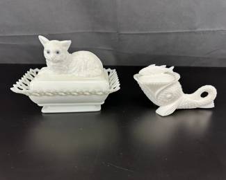2 Vintage Covered Dolphin Fish Shaped Dish Kemple Milk Glass  Westmoreland Cat Covered Dish