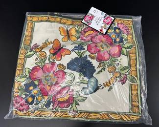 Brighton Tote Bag Love is in the Air NWT