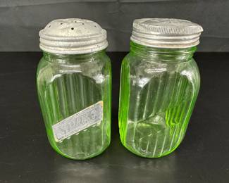 2 Vaseline Anchor Hocking Uranium Vaseline Depression Glass Ribbed Spice Jars