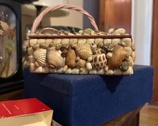Vintage 1950’s Shell Trinket Box