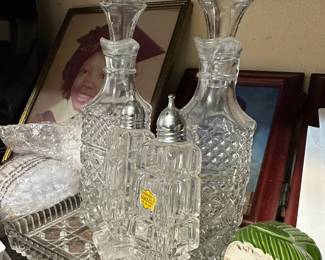 Vintage Crystal Oil,Vinegar,Salt and Pepper Set