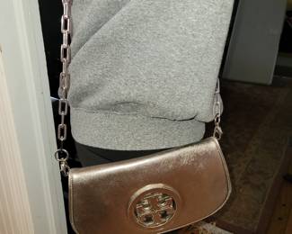 Tory Burch  crossbody