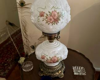 Phoenix Gone with The Wind Lamp Cabbage Rose 