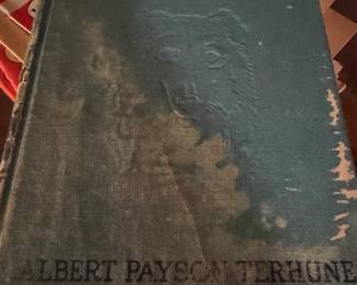 the crater and other dogs