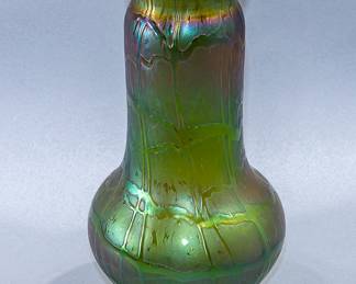 $100.00  -  AUSTRIAN - KRALIK PAMPAS ANTIQUE VASE -  $100.00