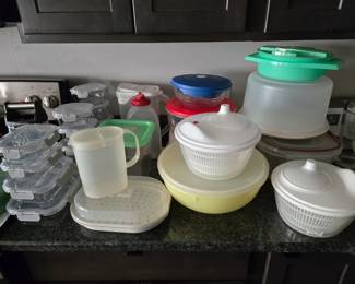 Plastic & glass storage containers
