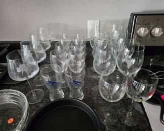 Wineglasses & bakeware