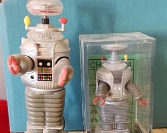 Lost in Space miniature 