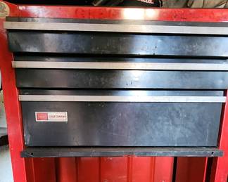 Tool box roll around bottom 