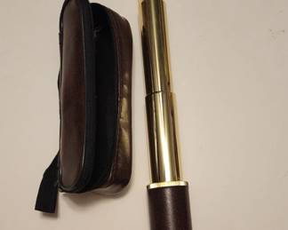 Pocket telescope with case