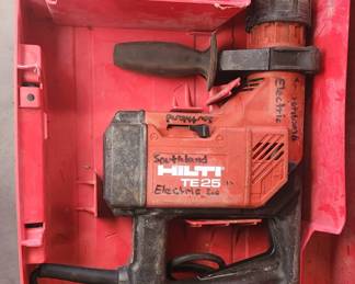 Hilti TE 25 rotary hammer with case