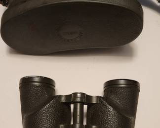 Binoculars with case no190468