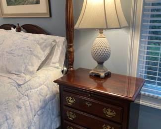 Another view of the nightstand with 4 drawers and pullout tray (2 available)