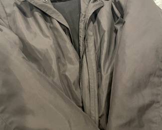 Men’s Tumi winter coat - size XL