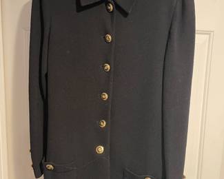 St. John’s Six button essential size 8