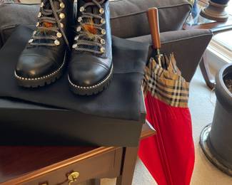 Winter boots - NEW - size 6.5 women's and Burberry Umbrella