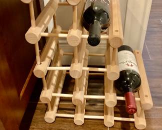 Expandable Wine Rack