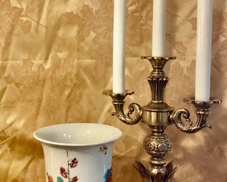 Lenox Vase & Candelabra Light Fixture 