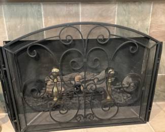 Heavy metal folding fireplace screen 