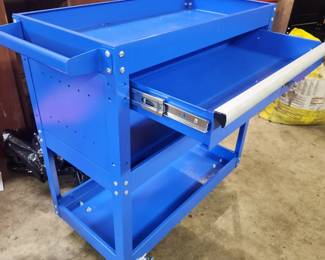 #4	Tool cart 1 drawer with keys 27x14x30	 $50.00 
