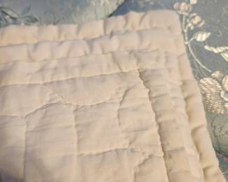 #134	Quilt Multiple Bird Design 90x68 (some stains and some tears)	 $20.00 
