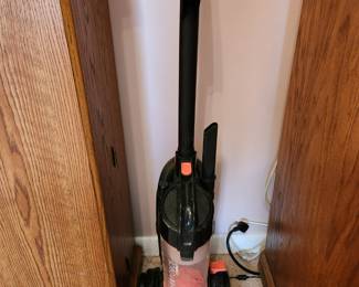 #81	Bissell Powerforce Compact Bagless Vacuum	 $20.00 
