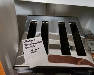 #125	Vintage Toastmaster tested 	 $20.00 