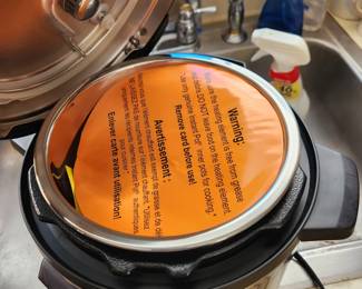 #130	Instapot Lux Mini 	 $25.00 