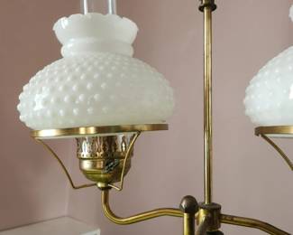 #89	Vintage Plymouth Ruffled Hobnail Glass Double Table Lamp works	 $50.00 