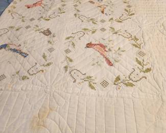 #134	Quilt Multiple Bird Design 90x68 (some stains and some tears)	 $20.00 
