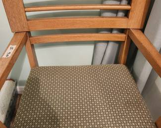 #96	Vintage solid wood block sturdy chair 	 $25.00 
