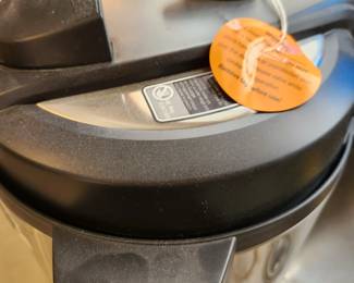 #130	Instapot Lux Mini 	 $25.00 