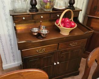 This is an amazing copper top dry sink....beautiful 