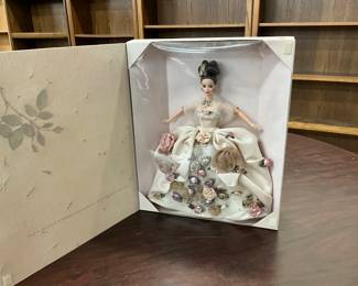 1996 Antique Rose Barbie by Fao Schwarz