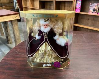 1996 Happy Holidays Barbie