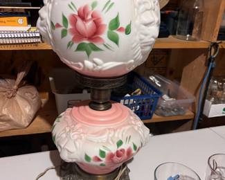 Gone with the Wind Phoenix Victorian Electric Lamp