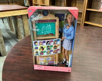 1999 Sign Language Barbie