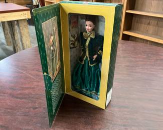 Hallmark Special Edition 1996 Yuletide Romance Barbie