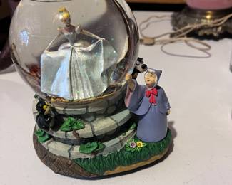 Disney Musical Cinderella Fairy Godmother Snow Globe