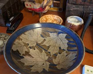 Several Studio pottery pieces marked MW