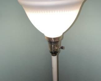 Accent Table W/ Lamp