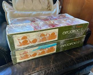 Vintage Arcoroc Set