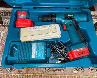 Mikita Tool W/ Case