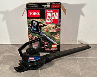 TORO BLACK ELECTRIC BLOWER VACUUM | Super Blower Vac
