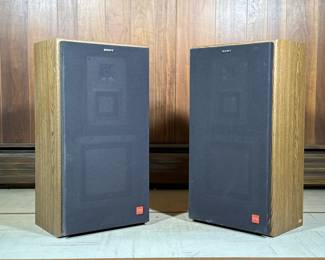 SONY APM-965 STEREO SPEAKERS | Pair of Sony APM-965 300W speakers. - h. 29-1/2 x w. 11 x l. 16 in
