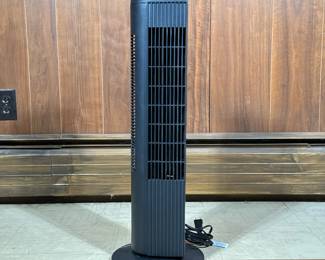 HAMPTON BAY OSCILLATING FAN | Tower fan. - h. 30 in