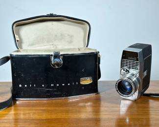Bell & Howell Zoomatic Camera | In fitted case. - l. 10.25 in (case)
